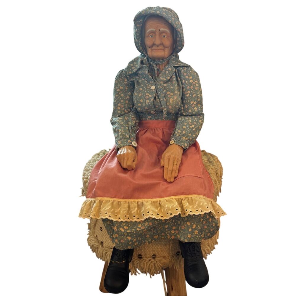 VTG William Wallace Grandma Porcelain Doll Country Farmer White Hair Floral Dres